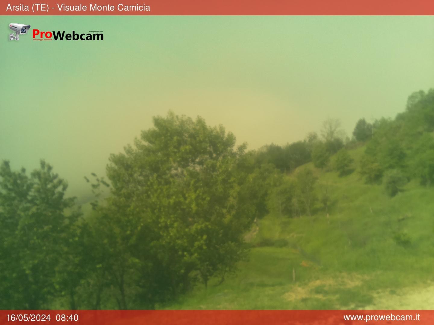 immagine della webcam nei dintorni di Campo Imperatore: webcam Arsita