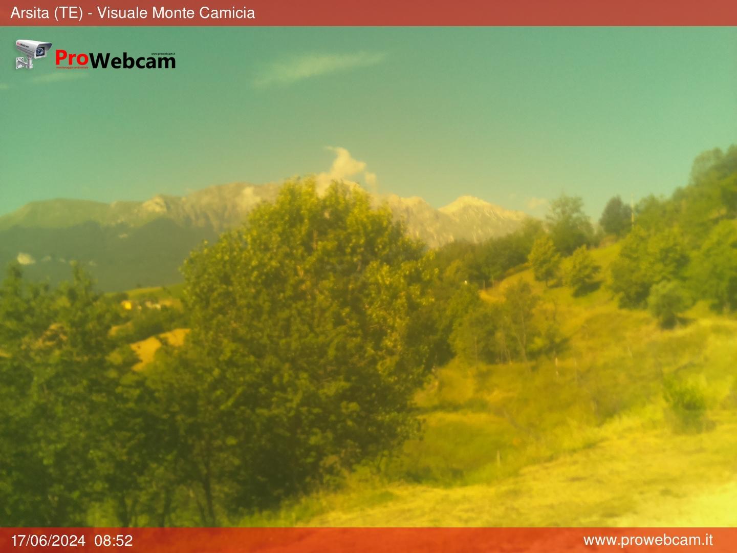 immagine della webcam nei dintorni di Campo Imperatore: webcam Arsita