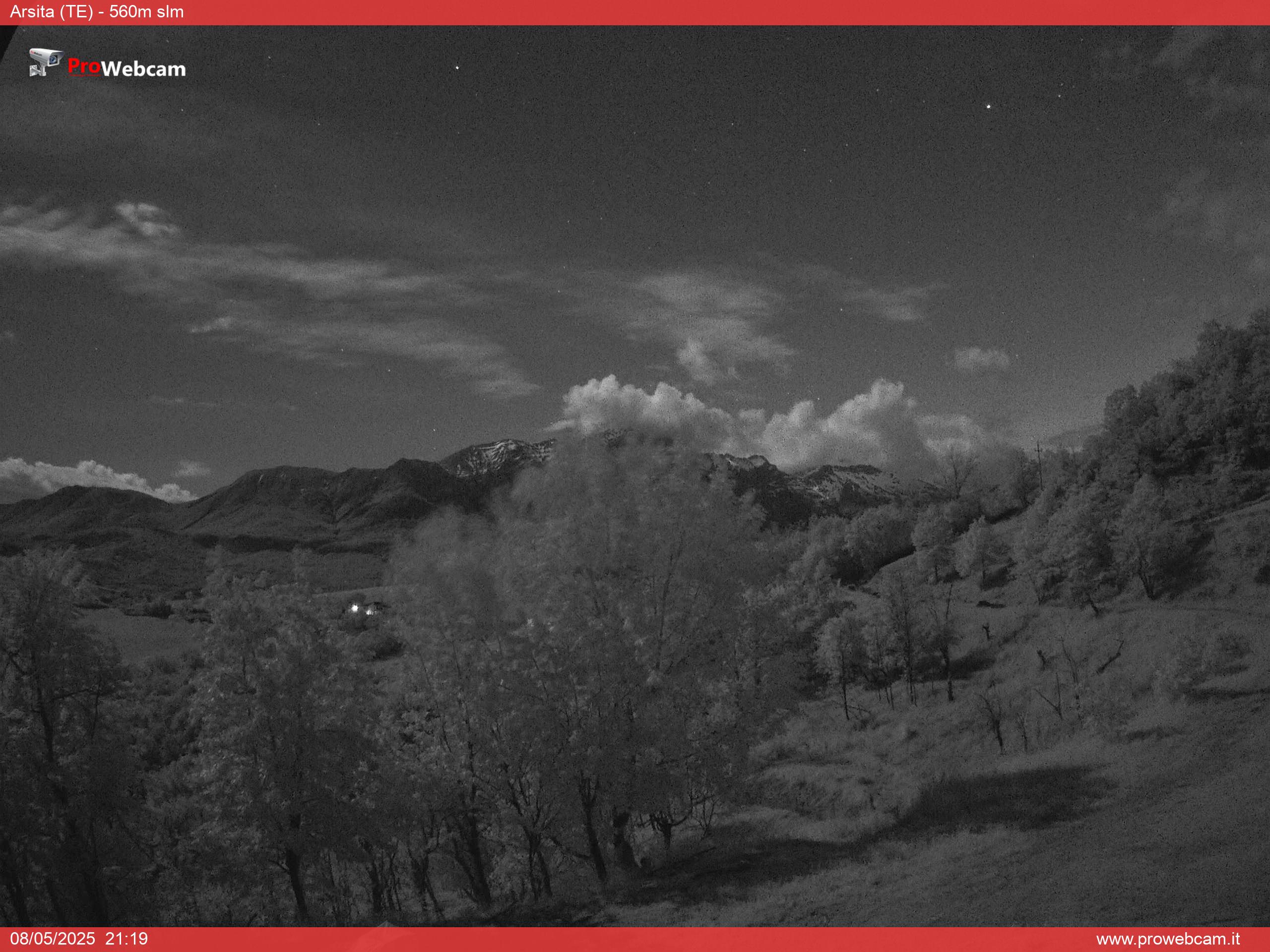 immagine della webcam nei dintorni di Penne: webcam Arsita